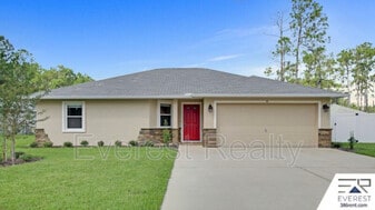 92 Rickenbacker Dr in Palm Coast, FL - Building Photo