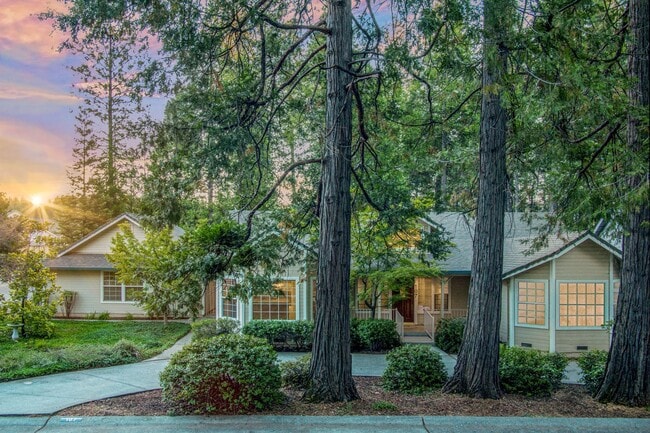 property at 107 Sterling Ct
