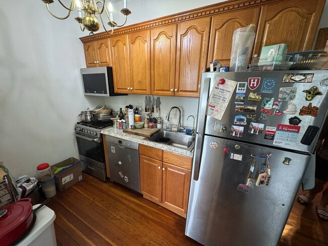 13 Bigelow St, Unit 3