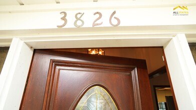 3826 N Lake Orlando Pkwy in Orlando, FL - Building Photo - Building Photo