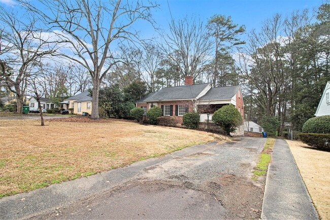 1946 N Decatur Rd in Atlanta, GA - Building Photo - Building Photo