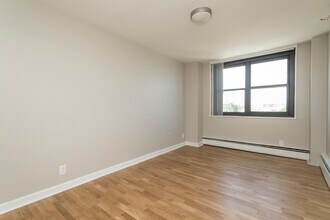 1400 Columbia Rd in Boston, MA - Building Photo - Building Photo