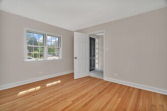 10134 S Kolin Ave in Oak Lawn, IL - Building Photo - Building Photo