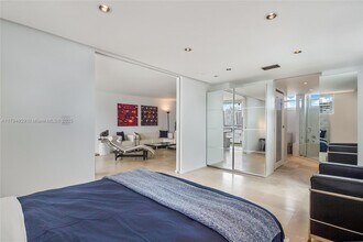 1045 10th St, Unit 904 in Miami Beach, FL - Foto de edificio - Building Photo