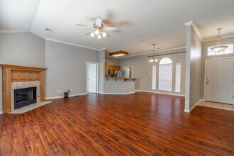 4387 W Bell Flower Dr in Fayetteville, AR - Building Photo - Building Photo