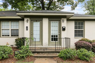 Mesa Verde in Birmingham, AL - Building Photo - Building Photo