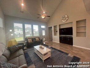 8224 Limerick Falls in San Antonio, TX - Building Photo - Building Photo