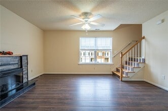 43 Middlebrook Dr in Cartersville, GA - Building Photo - Building Photo