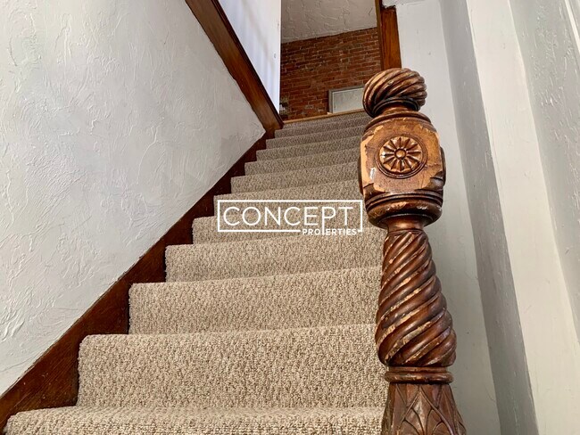 64 Murdock St, Unit 2 in Boston, MA - Building Photo - Building Photo