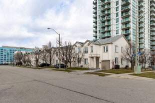 16 Rosebank Dr in Toronto, ON - Building Photo