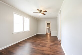 105 Holland Ct in Simpsonville, SC - Building Photo - Building Photo