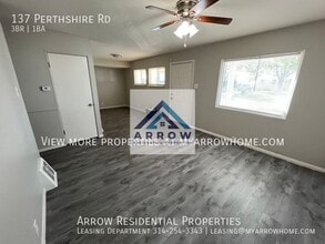 137 Perthshire Rd in St. Louis, MO - Building Photo - Building Photo