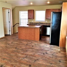 2830 W Lakewood Dr in Fayetteville, AR - Foto de edificio - Building Photo