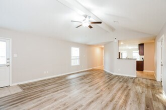 27049 Leonardo Dr in Magnolia, TX - Building Photo - Building Photo