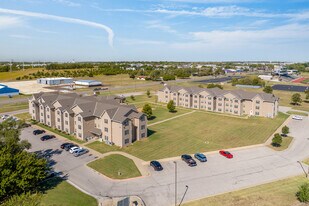 Kansas Villas in El Dorado, KS - Building Photo