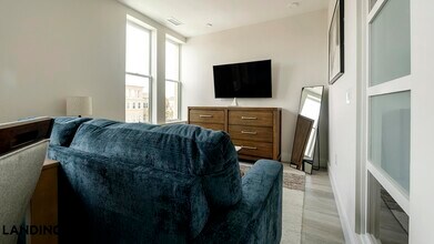 2005 11th St NW, Unit 502 in Washington, DC - Building Photo - Building Photo