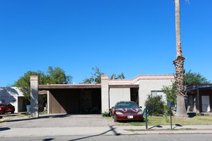 1651 N Louis Ln in Tucson, AZ - Building Photo