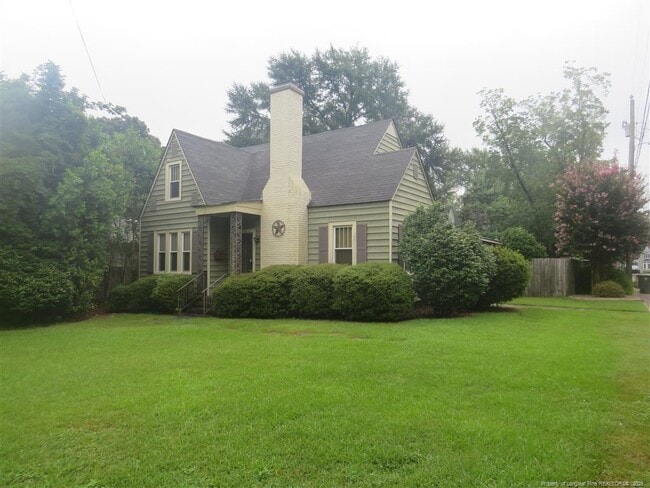 202 Peach Tree St in Fayetteville, NC - Building Photo - Building Photo