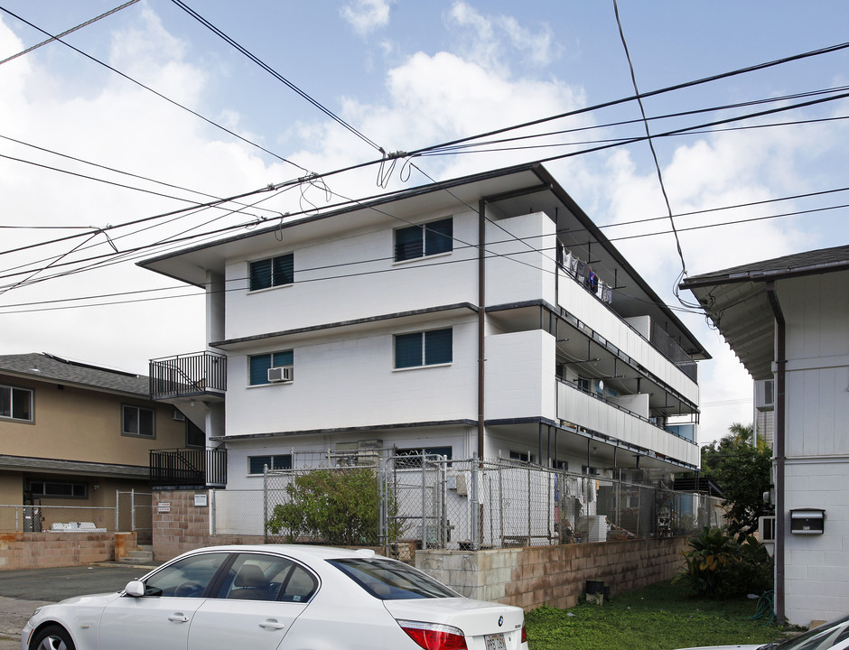 818 Piikoi St in Honolulu, HI - Building Photo