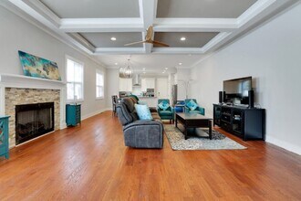 1219 14th Ave S in Nashville, TN - Building Photo - Building Photo