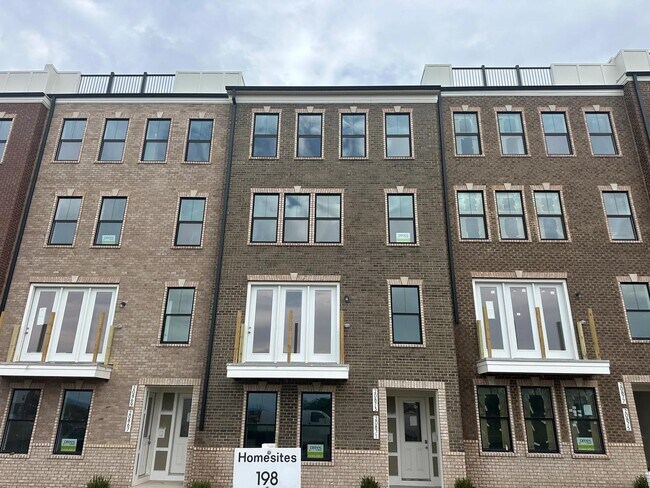 Goose Creek Village in Ashburn, VA - Foto de edificio - Interior Photo