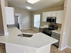 13020 Early Run Ln in Riverview, FL - Building Photo - Building Photo