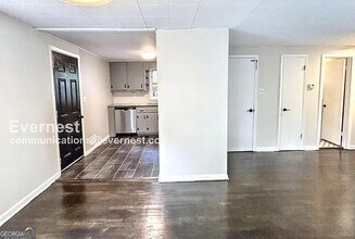 216 Superior Ave in Decatur, GA - Building Photo - Building Photo