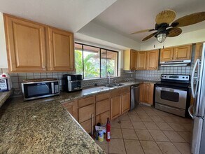 27 Haliu St in Lahaina, HI - Building Photo - Building Photo