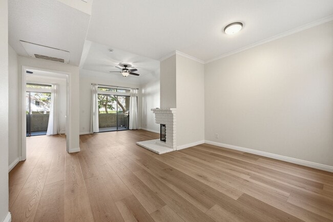 17202 Corbina Ln in Huntington Beach, CA - Building Photo - Building Photo