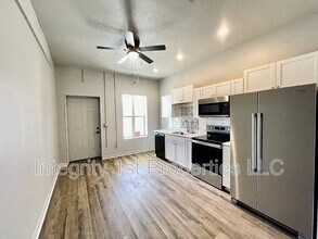 740 Washington Blvd in Kansas City, KS - Building Photo - Building Photo