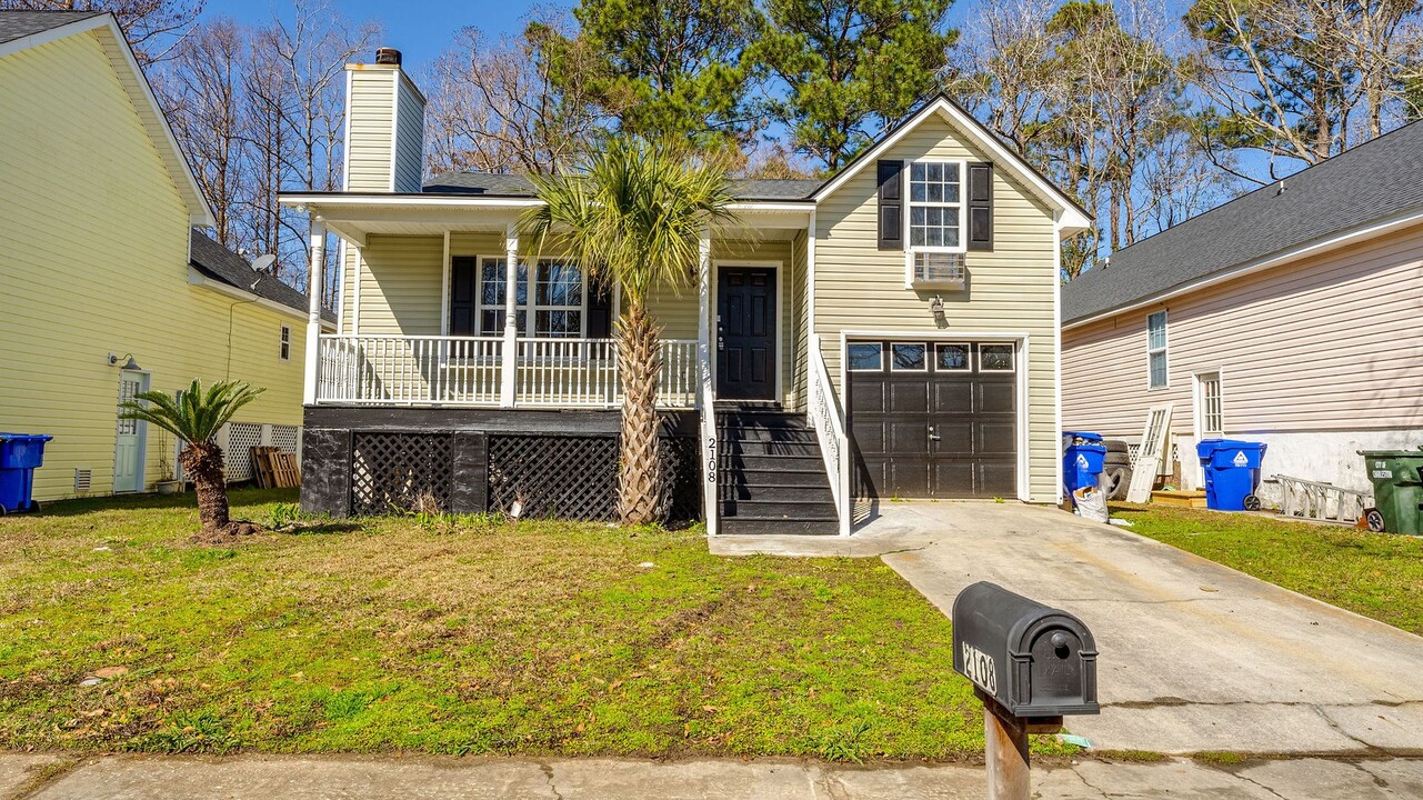 2108 Razorback Ln in Charleston, SC - Foto de edificio