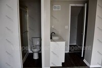 10107 E 67th St photo'