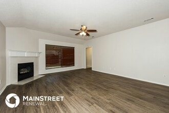 922 Kim Ln in Mesquite, TX - Foto de edificio - Building Photo