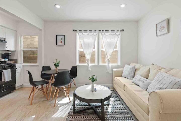610 E Fairview Blvd in Inglewood, CA - Building Photo