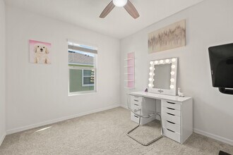 11174 Crescent Deer Dr in Land O Lakes, FL - Building Photo - Building Photo