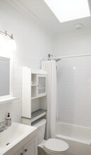 201 19th St, Unit 2R in Union City, NJ - Foto de edificio - Building Photo