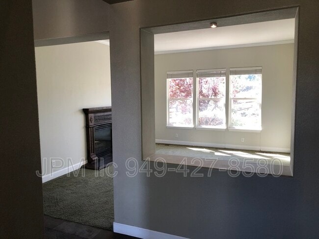 3000 Granite Pointe Dr in Reno, NV - Building Photo - Building Photo