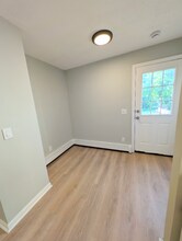 121 State St, Unit 3 in Rutland, VT - Building Photo - Building Photo