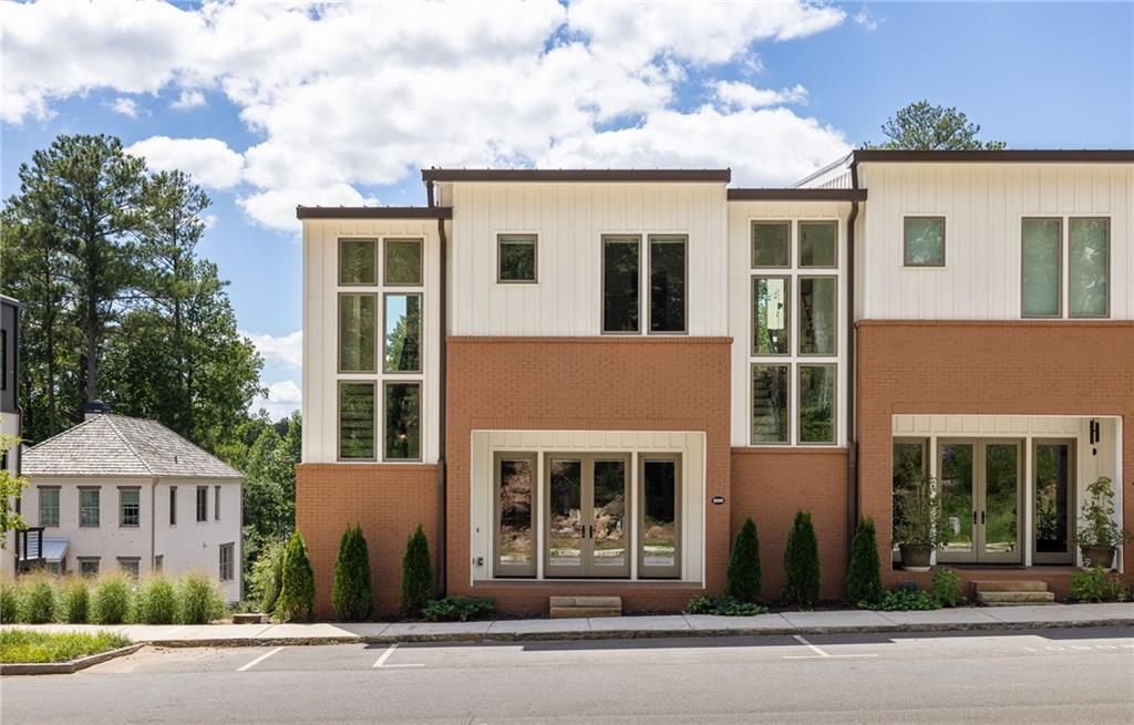 10900 Serenbe Ln in Chattahoochee Hills, GA - Building Photo