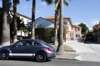 116 N Belmont St in Glendale, CA - Building Photo - Building Photo