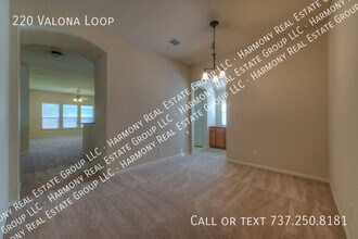 220 Valona Loop in Round Rock, TX - Building Photo - Building Photo