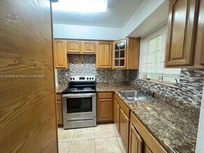 619 Anastasia Ave in Coral Gables, FL - Building Photo - Building Photo