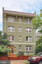 1465 Columbia Rd NW in Washington, DC - Building Photo - Building Photo