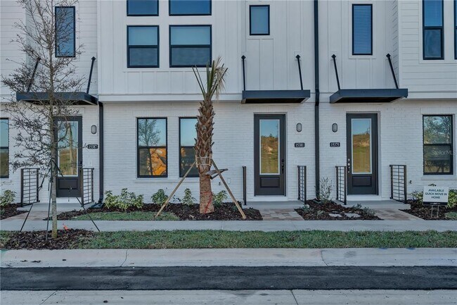 15381 Hamlin Pk Dr in Winter Garden, FL - Building Photo - Building Photo