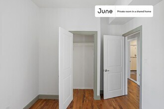Room in Shared 4 bed/2 bath home in New York, NY - Building Photo - Building Photo