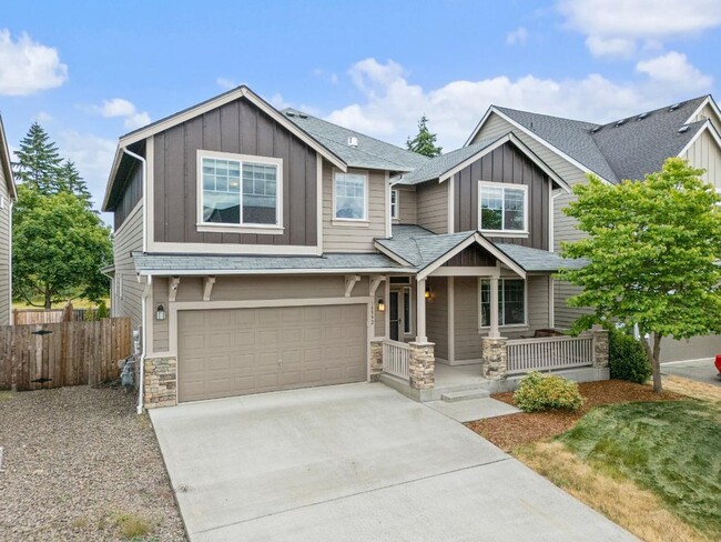 15592 Chad Dr SE in Yelm, WA - Building Photo - Building Photo