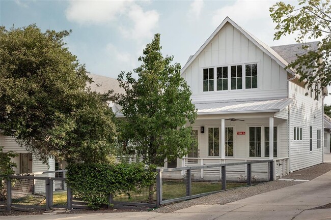 property at 708 Cardinal Ln