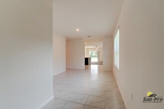 507 Armoyan Wy in New Smyrna Beach, FL - Building Photo - Building Photo