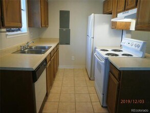 14802 E Kentucky Dr in Aurora, CO - Building Photo - Building Photo
