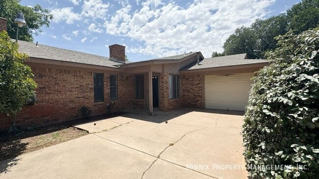 4427 75th Dr in Lubbock, TX - Foto de edificio - Building Photo